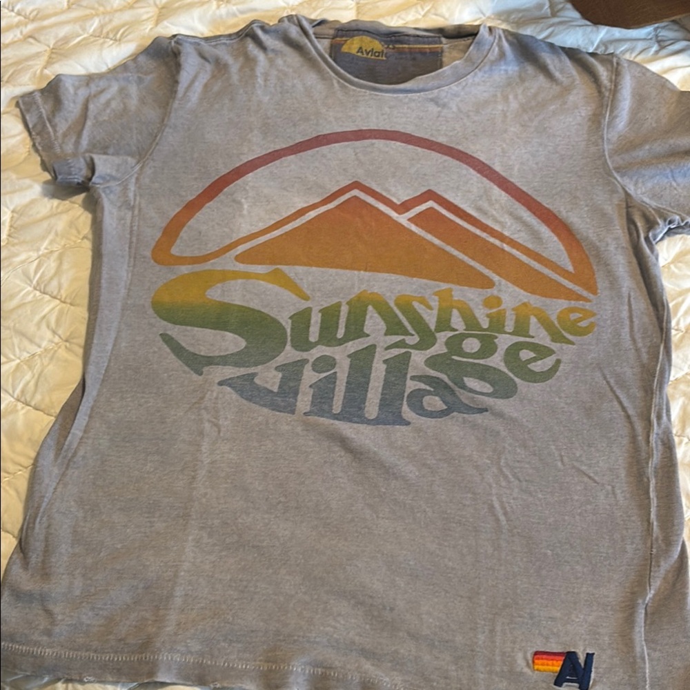 Grey rare aviator nation T-shirt